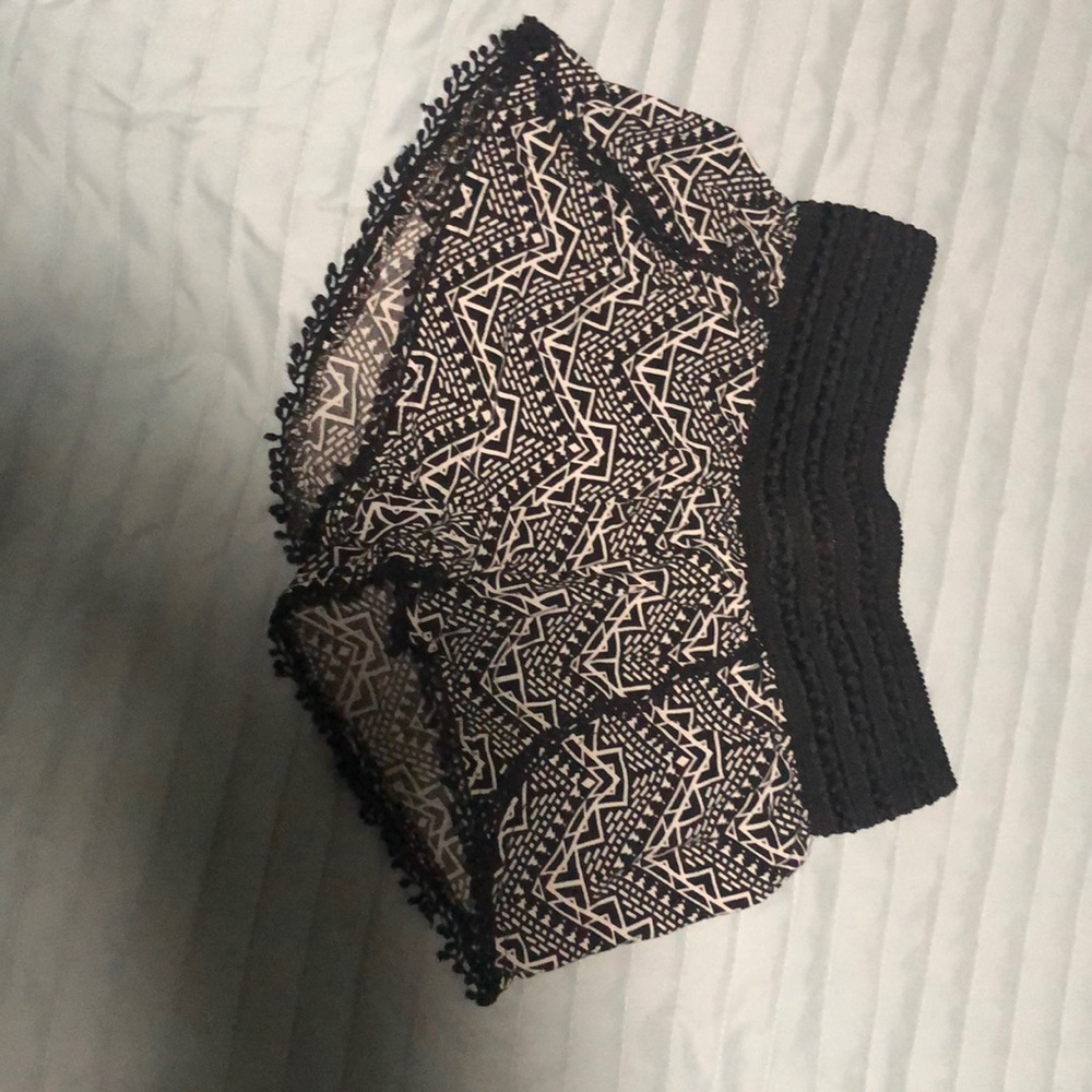 juniors patterned shorts